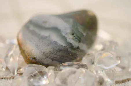 オーシャンジャスパー (Ocean Jasper tumbled) - Rock Identifier オーシャンジャスパー (Ocean Jasper tumbled) - Rock Identifier