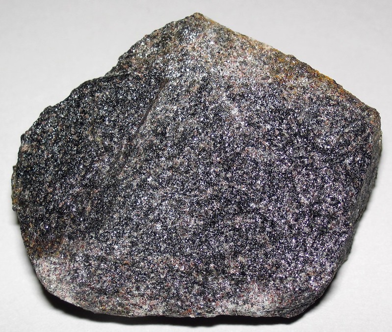 カクセンガン（角閃岩） (Amphibolite)