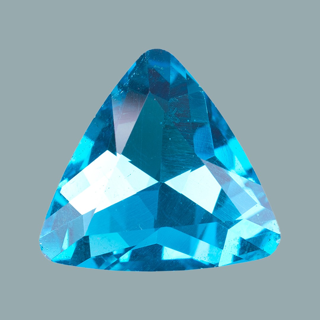 ブルーアパタイトが本物かどうかを見分ける5つの方法