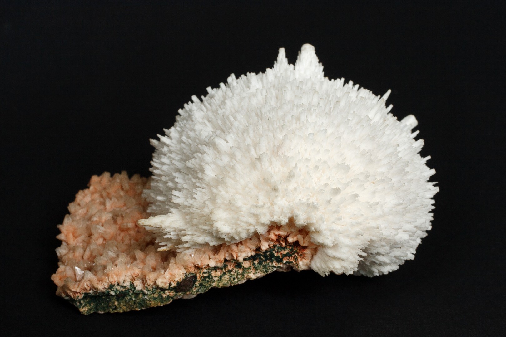 Zeolite (Zeolite Group) Rock Identifier