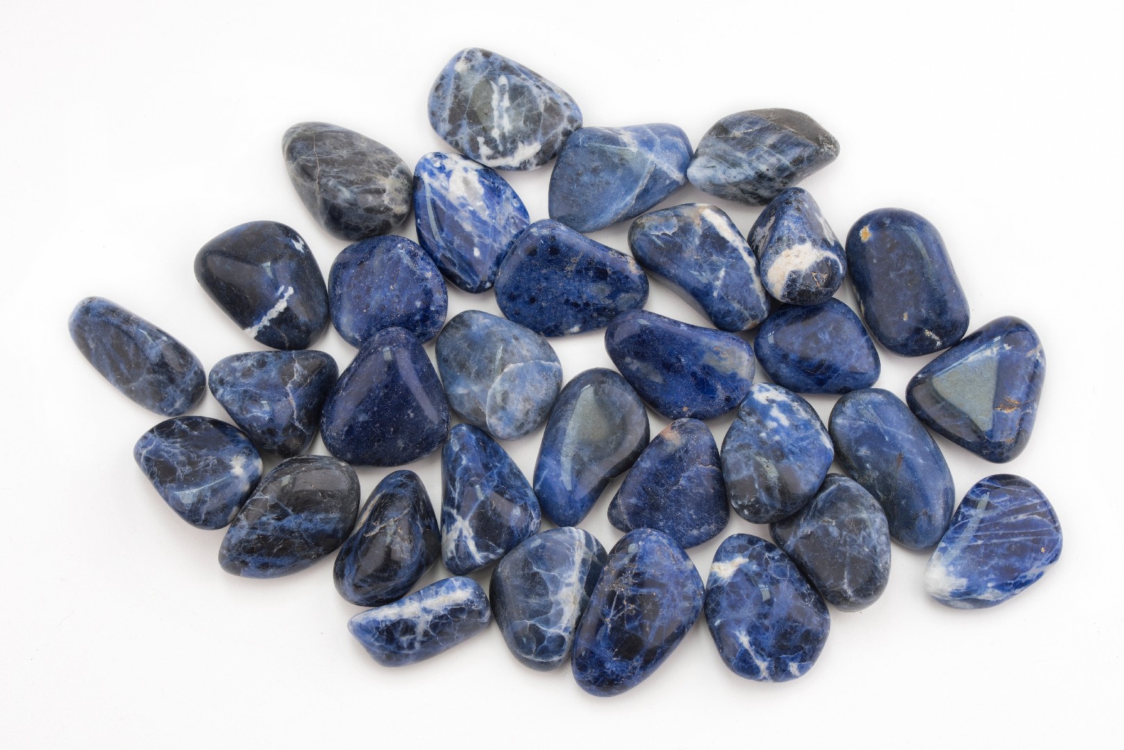 Sodalite How To Identify It? - Rock Identify